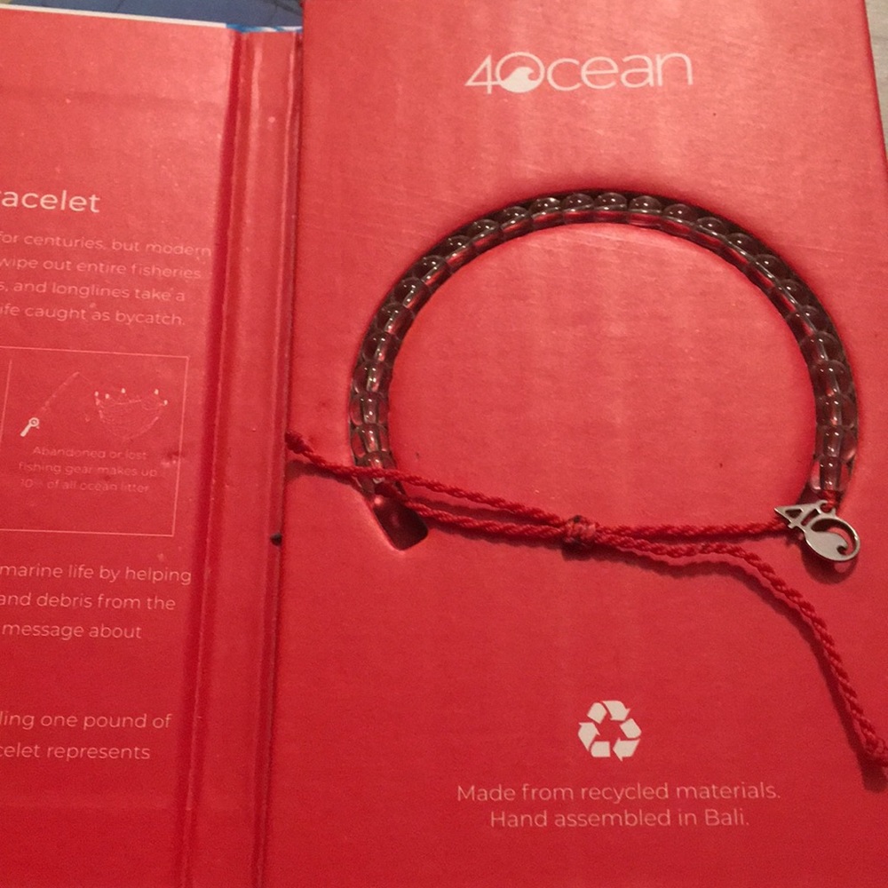 4Ocean Overfishing Bracelet
